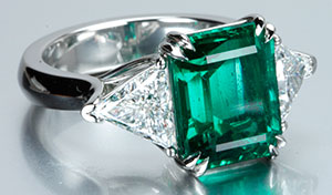Schaaf Desings - Emerald Diamond and Platinum Ring